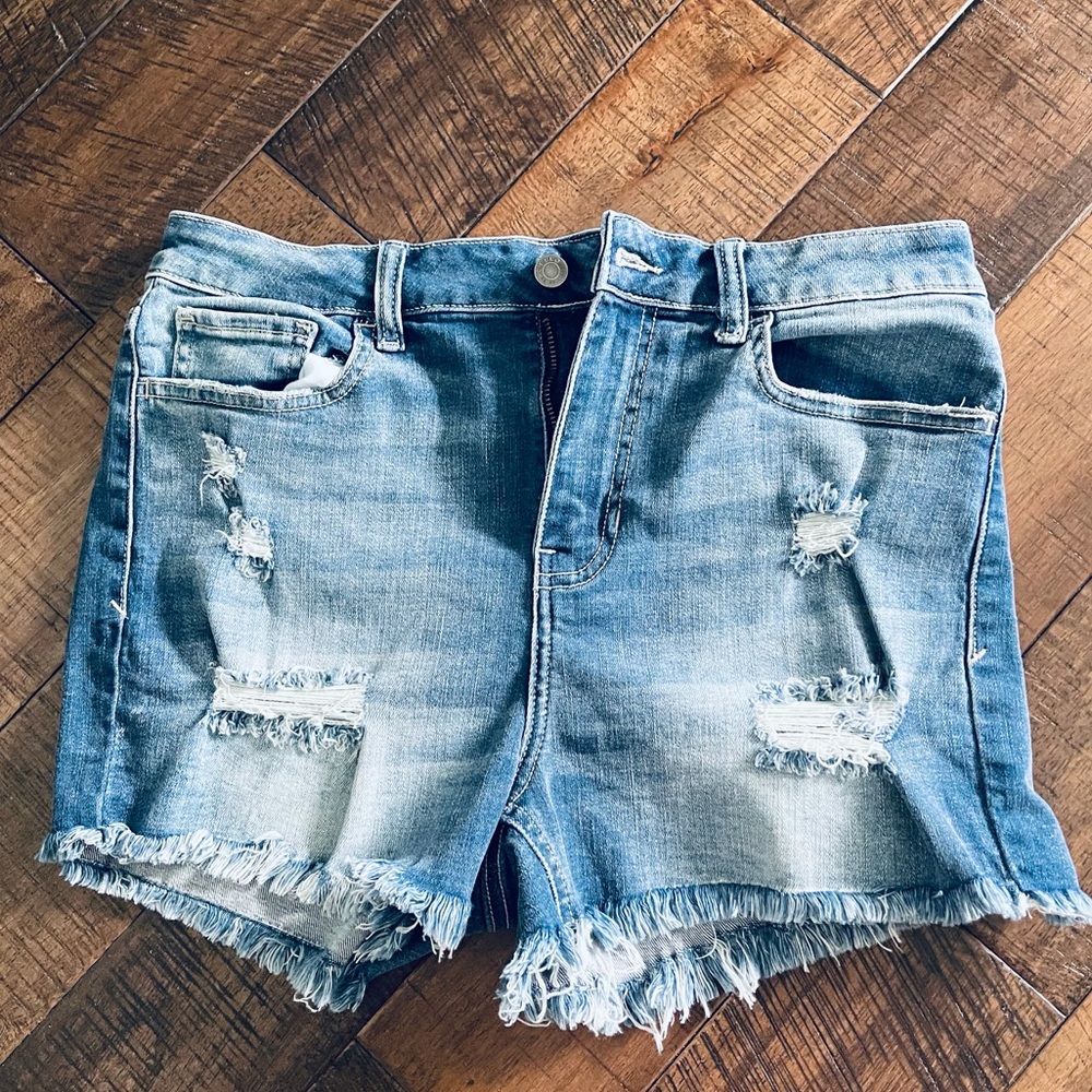 Cello medium wash shorts | size 13 | NWOT